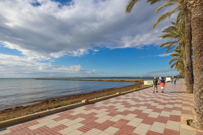 Image No.57-4 Bed Villa for sale