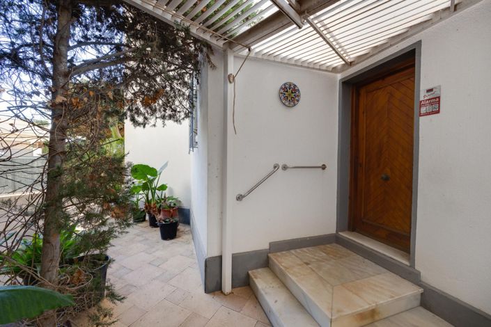 Image No.59-4 Bed Villa for sale