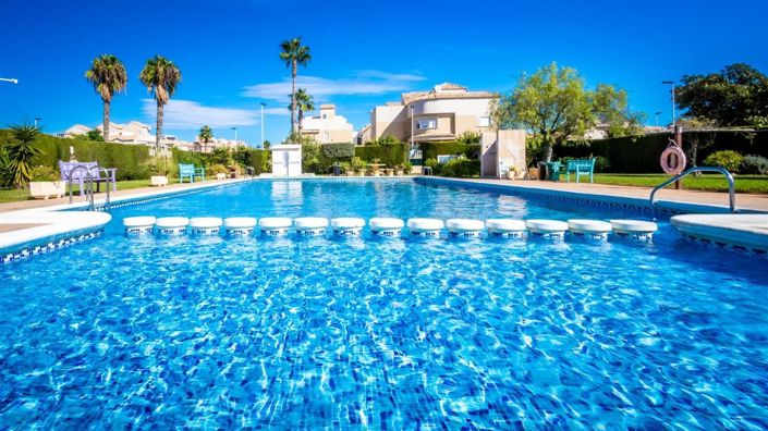 Image No.25-2 Bed Villa for sale