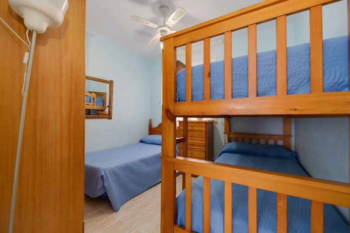 Image No.21-3 Bed Apartment for sale