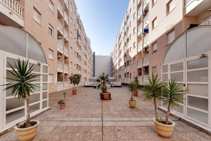 Image No.52-3 Bed Apartment for sale