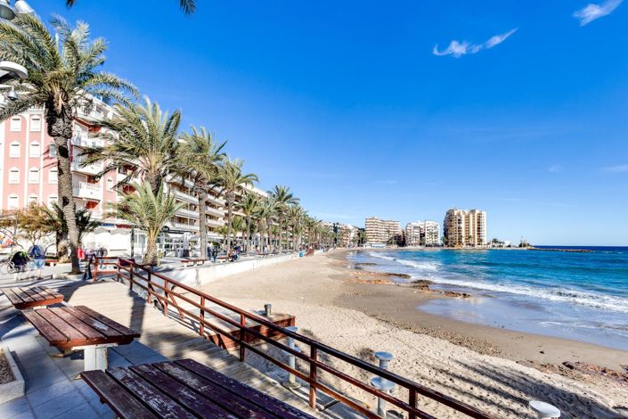 Image No.57-3 Bed Apartment for sale