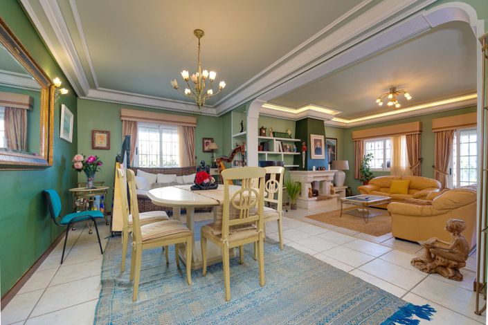 Image No.21-6 Bed Villa for sale