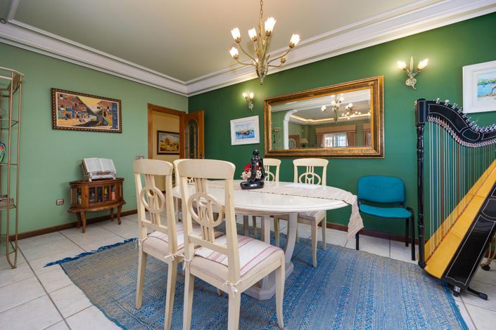 Image No.23-6 Bed Villa for sale