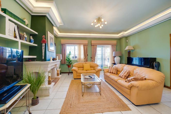 Image No.24-6 Bed Villa for sale