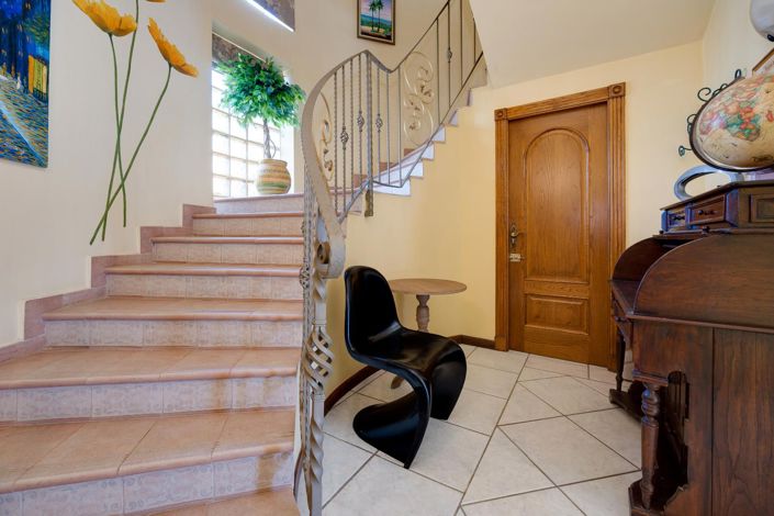 Image No.39-6 Bed Villa for sale