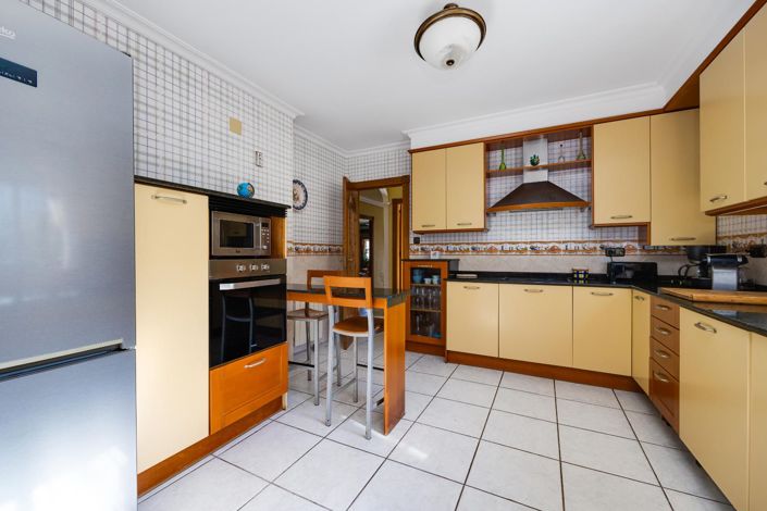 Image No.43-6 Bed Villa for sale