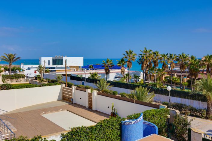 Image No.59-6 Bed Villa for sale