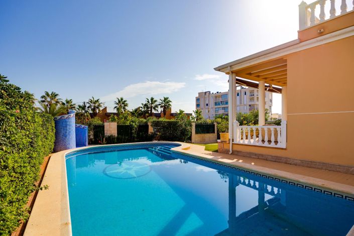 Image No.8-Villa de 6 chambres à vendre à Torrevieja
