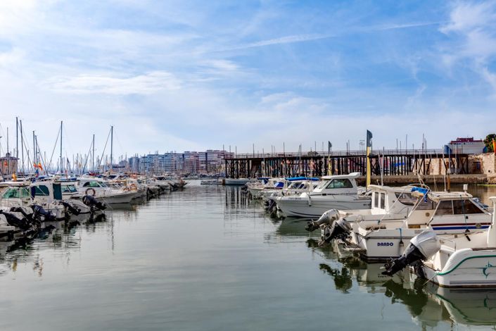 Image No.22-2 Bed Apartment for sale