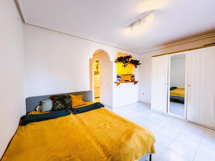 Image No.18-Apartment for sale