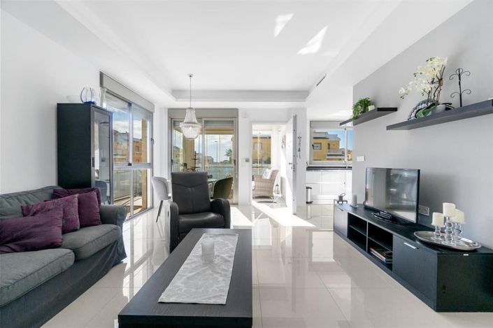 Image No.10-3 Bed Villa for sale