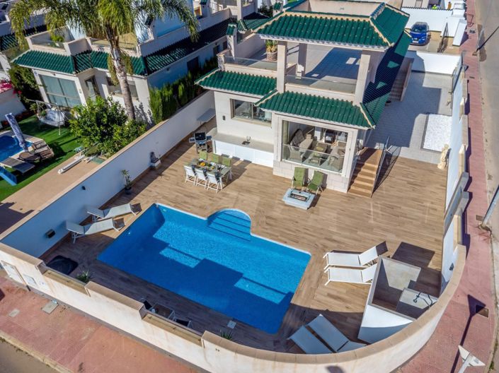 Image No.2-3 Bed Villa for sale