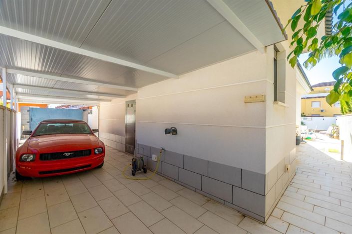 Image No.24-3 Bed Villa for sale