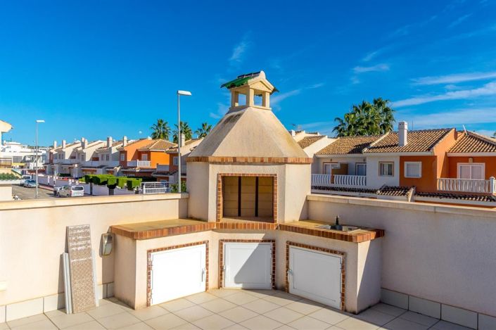 Image No.29-3 Bed Villa for sale