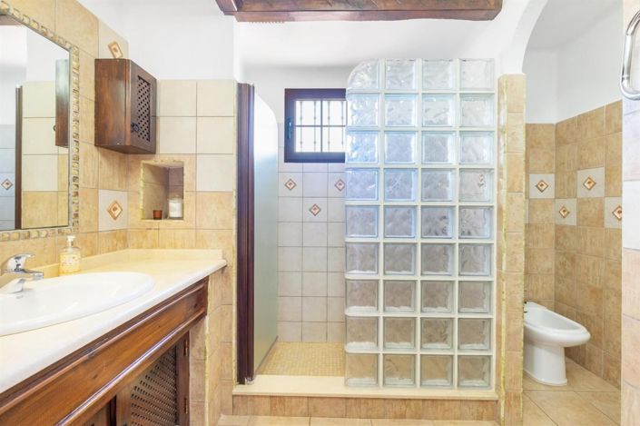 Image No.20-3 Bed Penthouse for sale