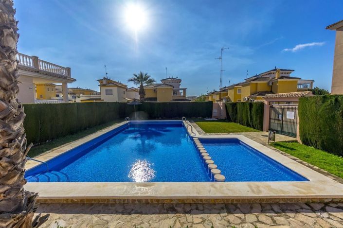 Image No.5-3 Bed Villa for sale