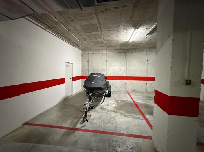 Image No.15-3 Bed Apartment for sale