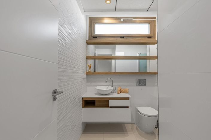 Image No.26-3 Bed House for sale