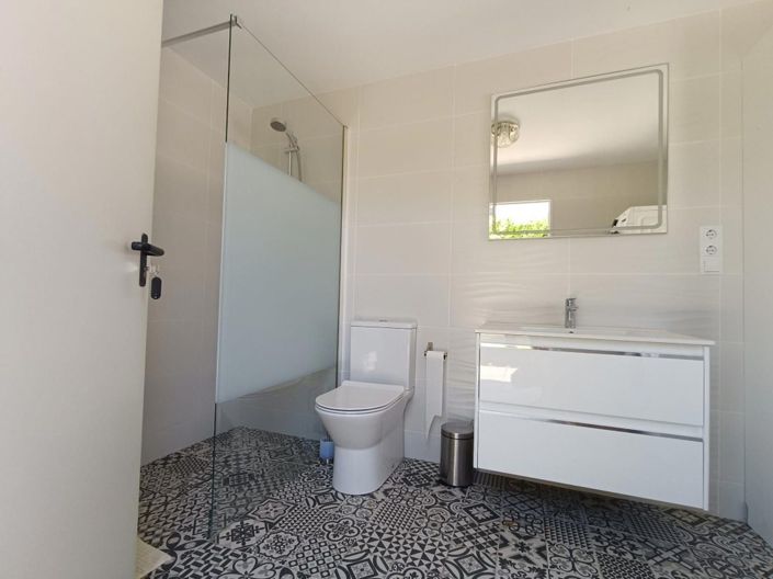 Image No.28-3 Bed Villa for sale