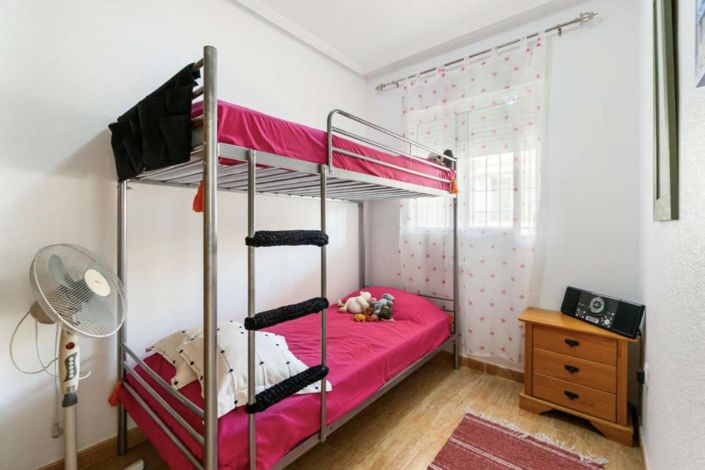 Image No.12-2 Bed Apartment for sale