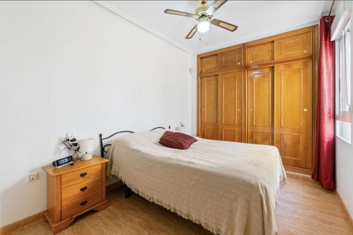 Image No.14-2 Bed Apartment for sale