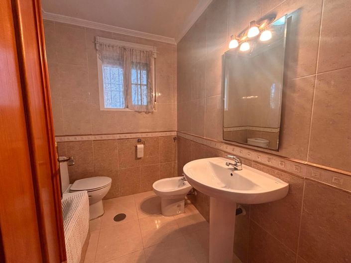 Image No.15-2 Bed Apartment for sale