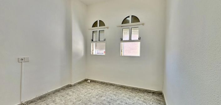 Image No.13-2 Bed Bungalow for sale