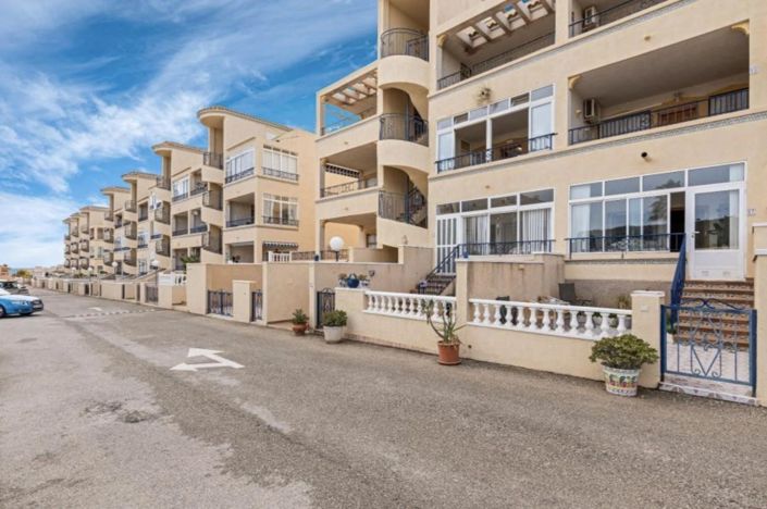 Image No.11-2 Bed Apartment for sale