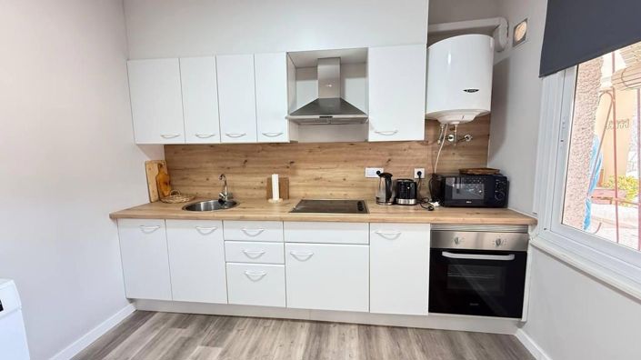 Image No.20-2 Bed Bungalow for sale