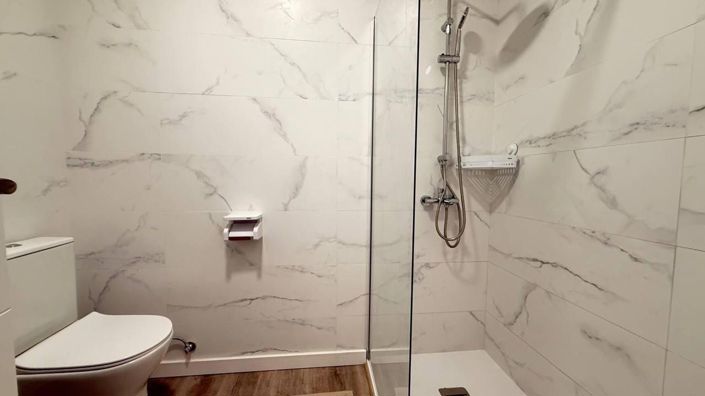 Image No.24-2 Bed Bungalow for sale