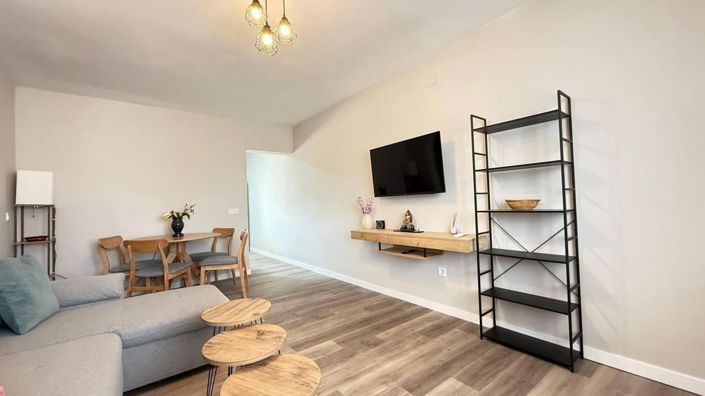 Image No.6-2 Bed Bungalow for sale