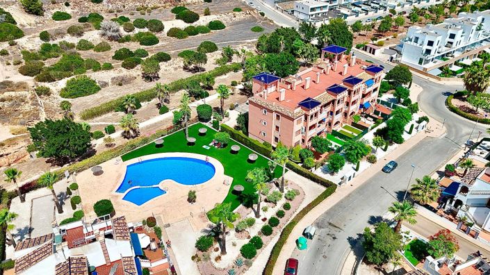 Image No.3-Appartement de 2 chambres à vendre à Orihuela Costa