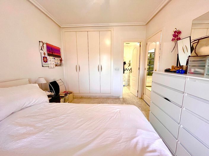 Image No.7-Appartement de 2 chambres à vendre à Orihuela Costa