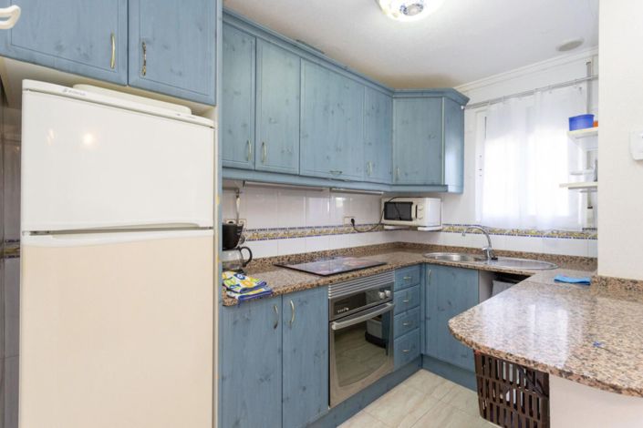 Image No.13-3 Bed House for sale