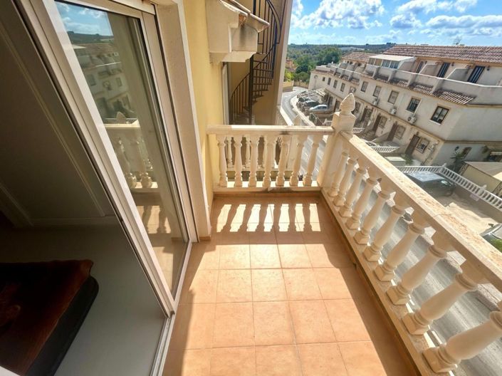 Image No.22-2 Bed House for sale