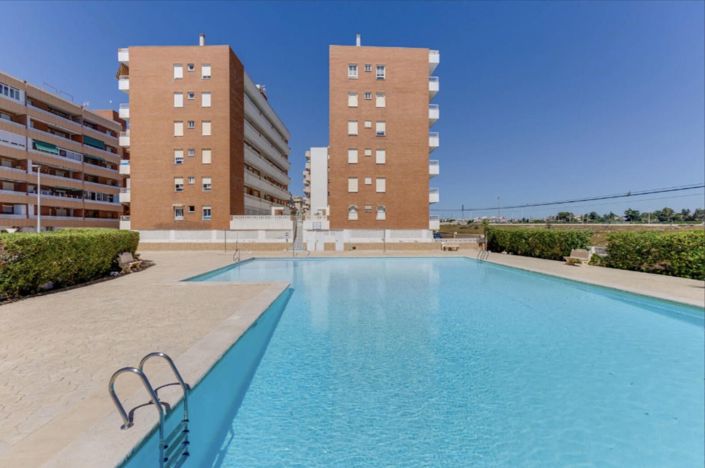 Image No.18-2 Bed Apartment for sale