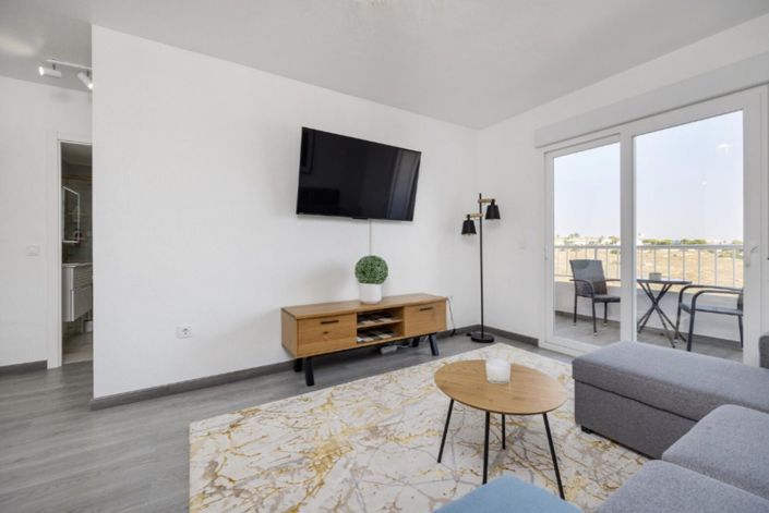 Image No.4-2 Bed Apartment for sale