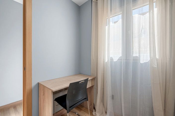 Image No.20-2 Bed Bungalow for sale