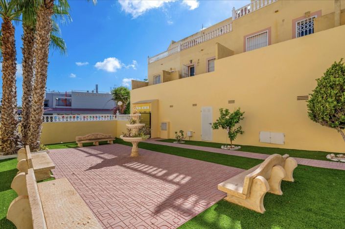 Image No.23-2 Bed Bungalow for sale
