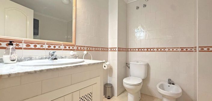 Image No.23-2 Bed Apartment for sale