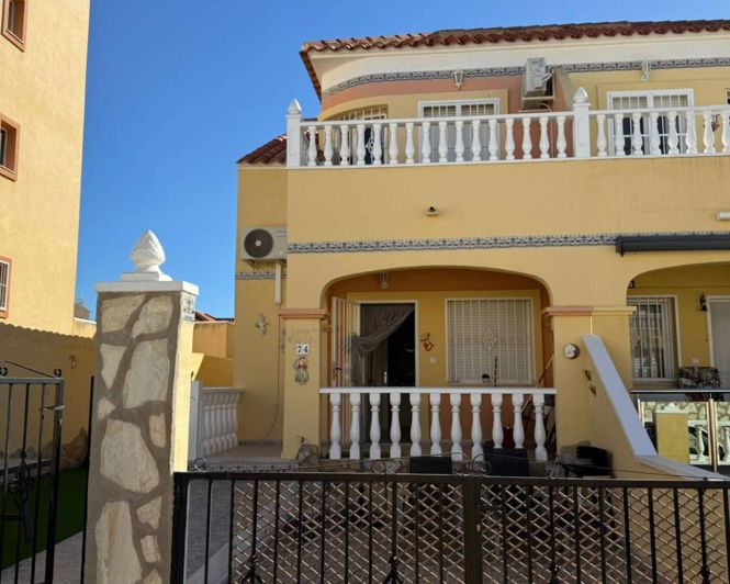 Image No.5-2 Bed House for sale