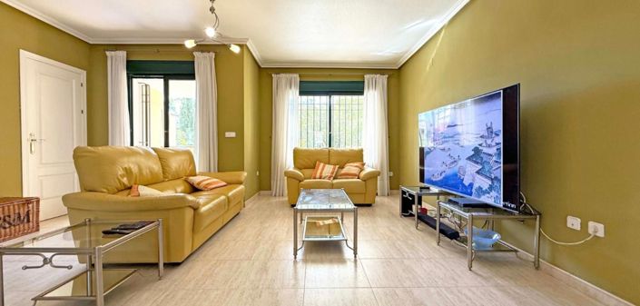 Image No.22-2 Bed Bungalow for sale