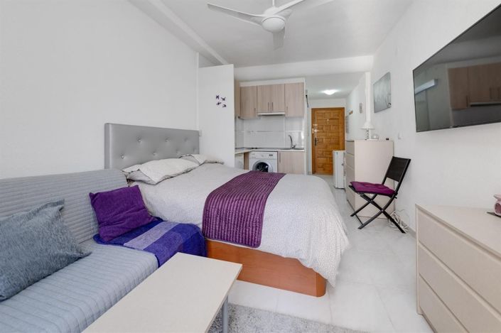 Image No.4-Apartment for sale