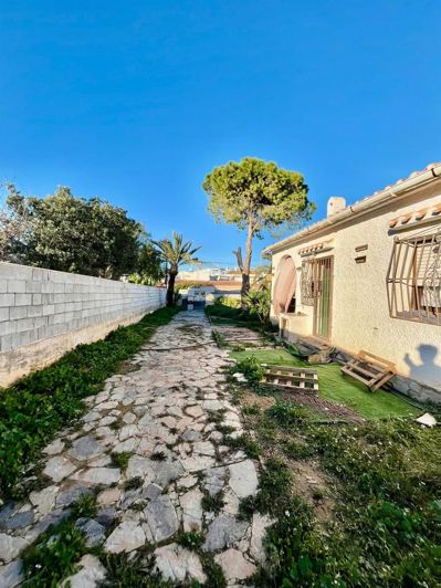 Image No.17-3 Bed Villa for sale