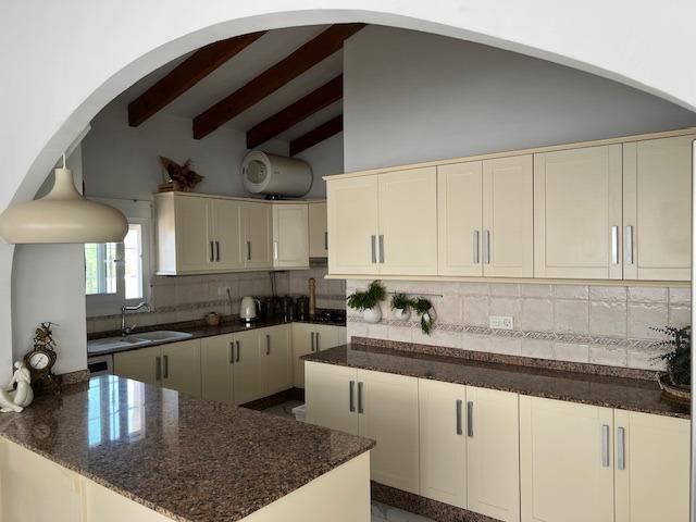 Image No.4-3 Bed Villa for sale