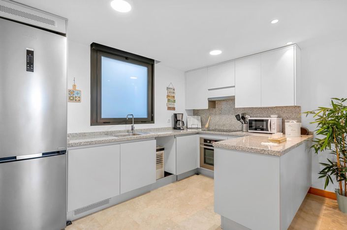 Image No.12-2 Bed Apartment for sale