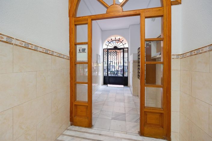 Image No.16-2 Bed Apartment for sale