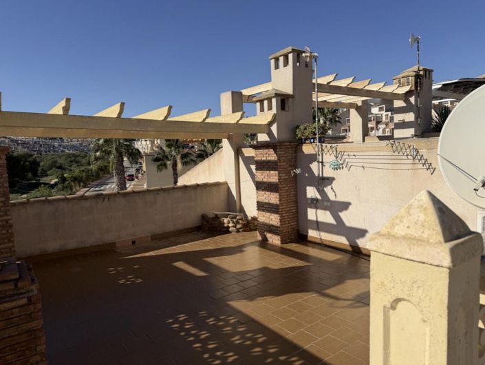 Image No.16-2 Bed House for sale