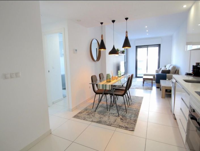 Image No.6-2 Bed Apartment for sale
